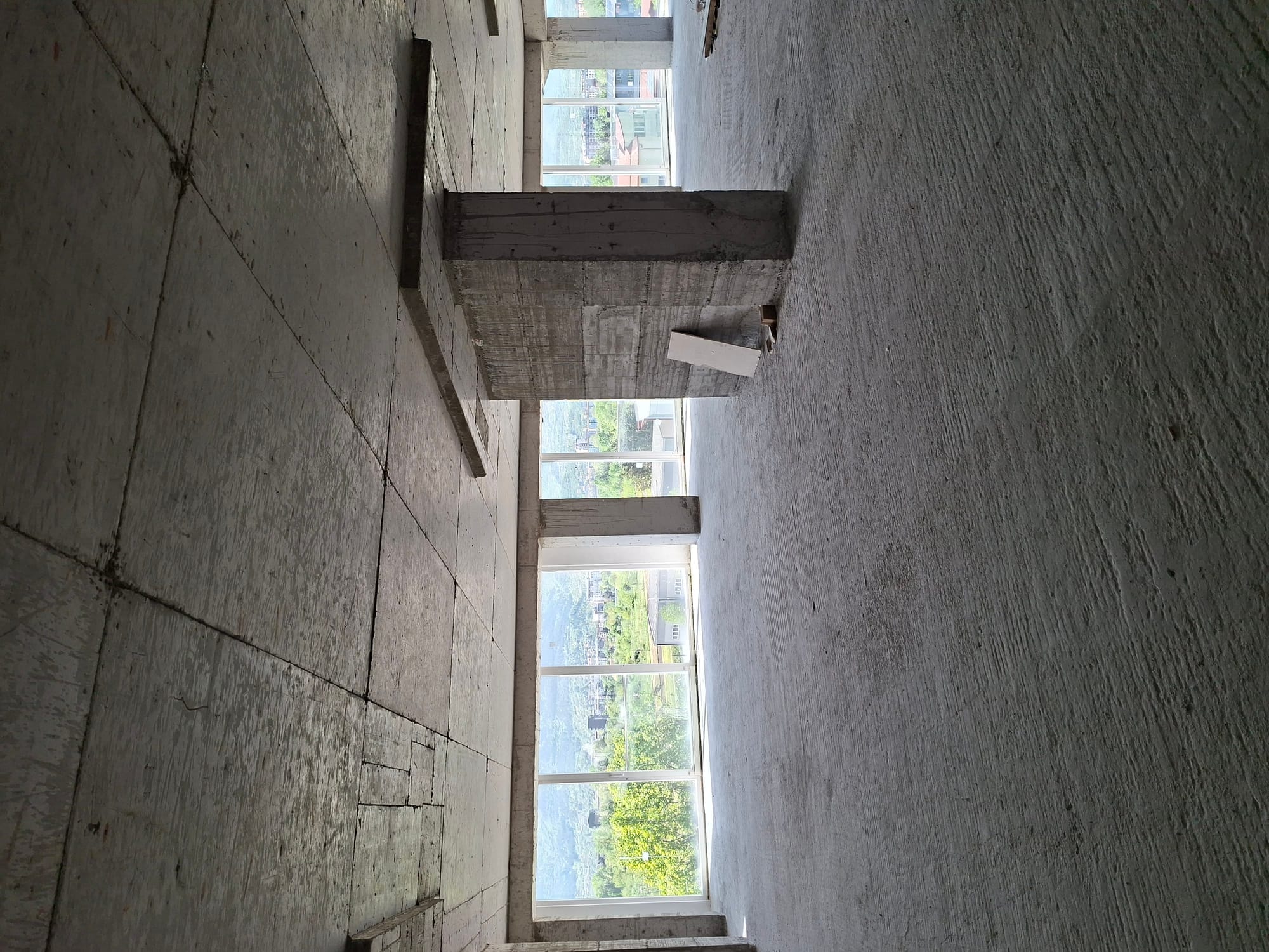 Deloven prostor 2000m2 Karpos ul.Skupi