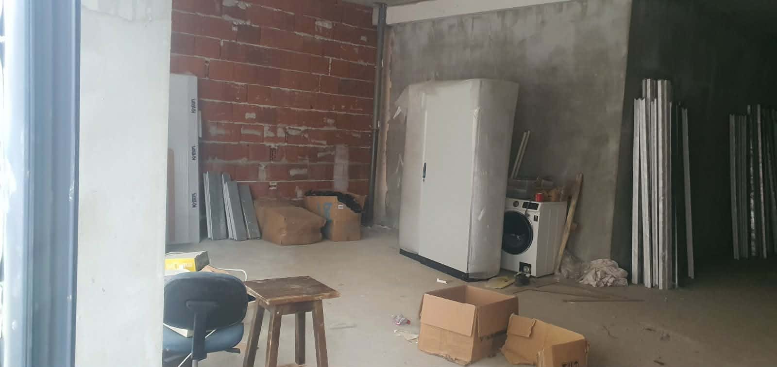 Deloven prostor 126m2 prizemje nov