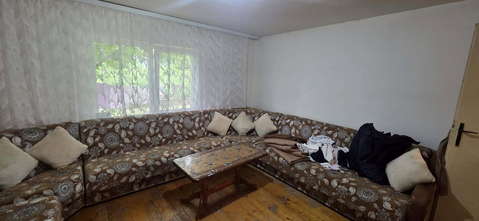 Куќа со голем двор во Драчево, Скопје (66м² + 840м²)