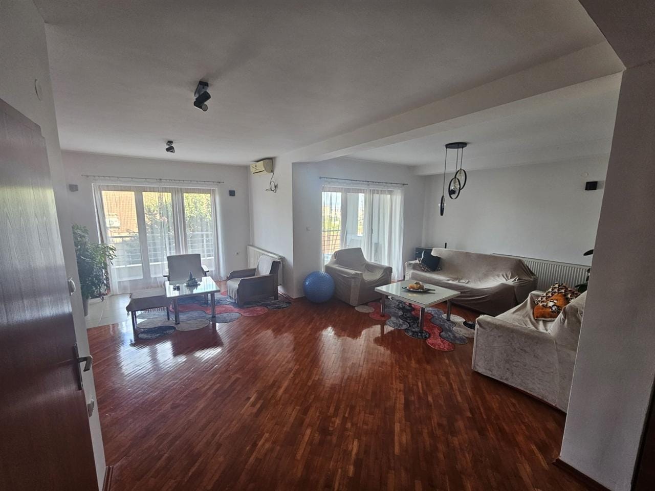 4-собен стан 120м2, Водно над МВР, гаража