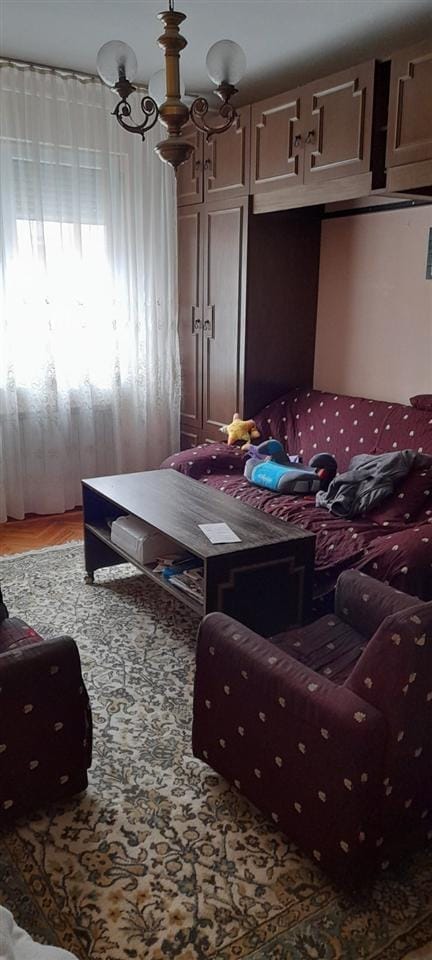 Стан 1 спална во Дебар Маало 45м2 Аеродром