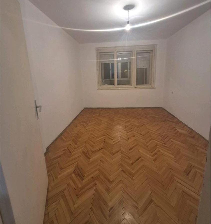 Стан 1 спална, 60м2, Автокоманда, Скопје