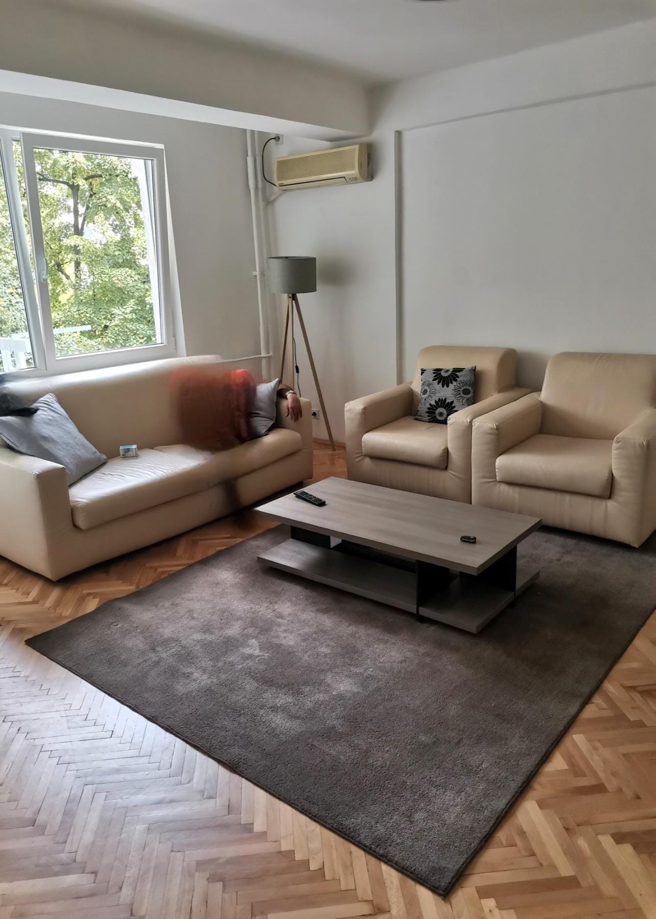 4-собен наместен стан во Аеродром до Бисер - 87 м²