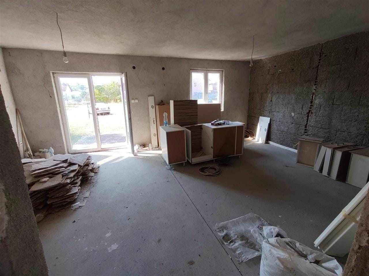 Куќа во Крквиште, Ѓорче Петров - 5 соби, 140м², 2 нивоа