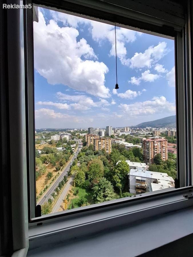 2-собен стан 45м², Карпош 4, близу Сити Мол