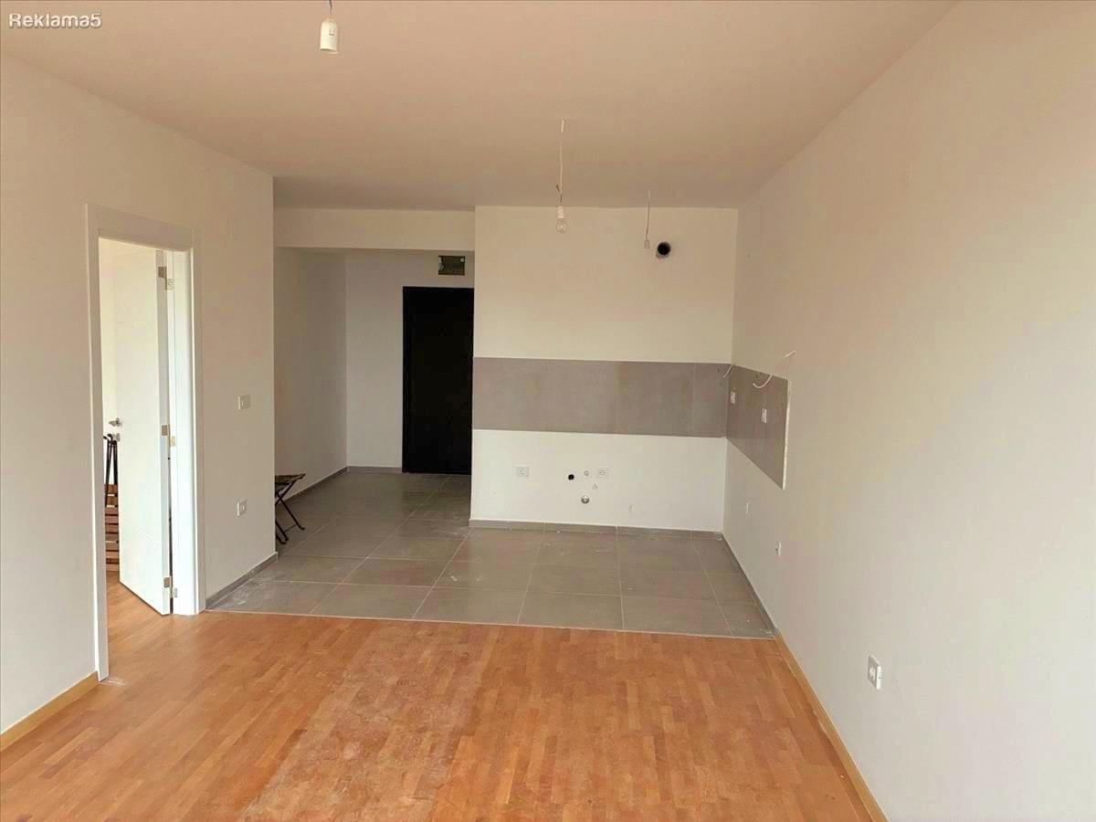 Празен стан 2.5 соби, 48м², Аеродром - Изнајмување