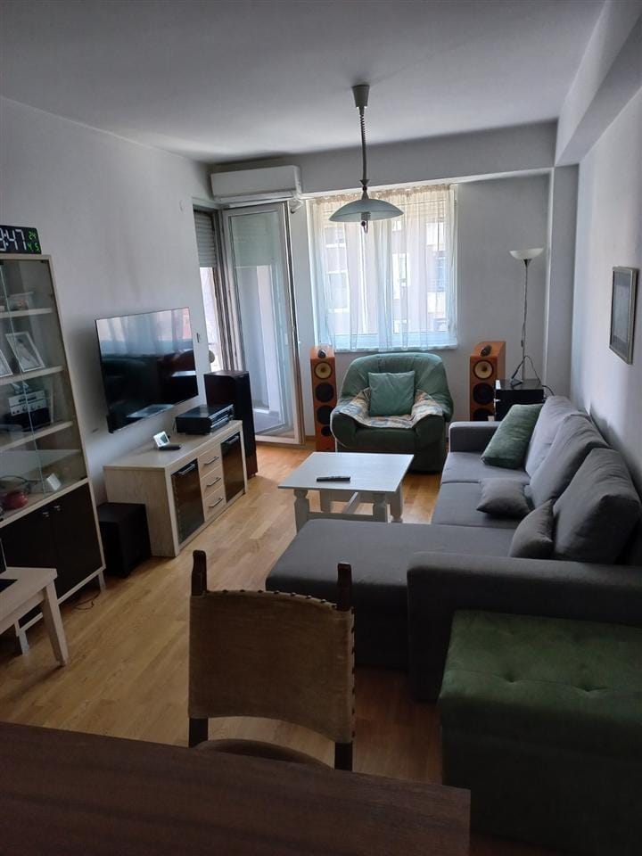 Стан во Аеродром, 2 спални, 60м², новоградба