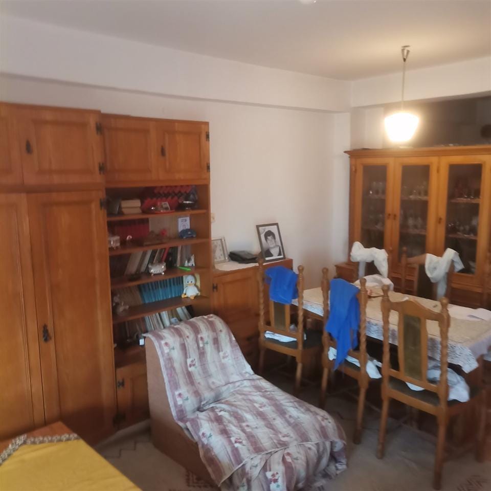 Двособен стан Припор 53м2, 3ти кат