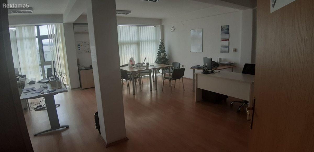 Деловен простор за издавање 850м² со магацин - Пинтија, Скопје