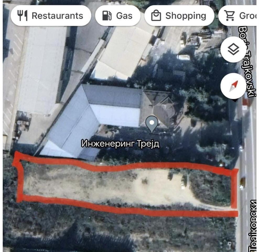 Плац 2000м² на Булевар Борис Трајковски - Магацин