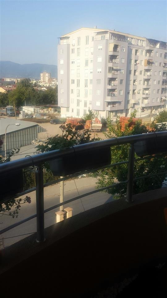 Nova kuќa vo Kozle 460m2, 7 sobi, 2 kata + potkrovje