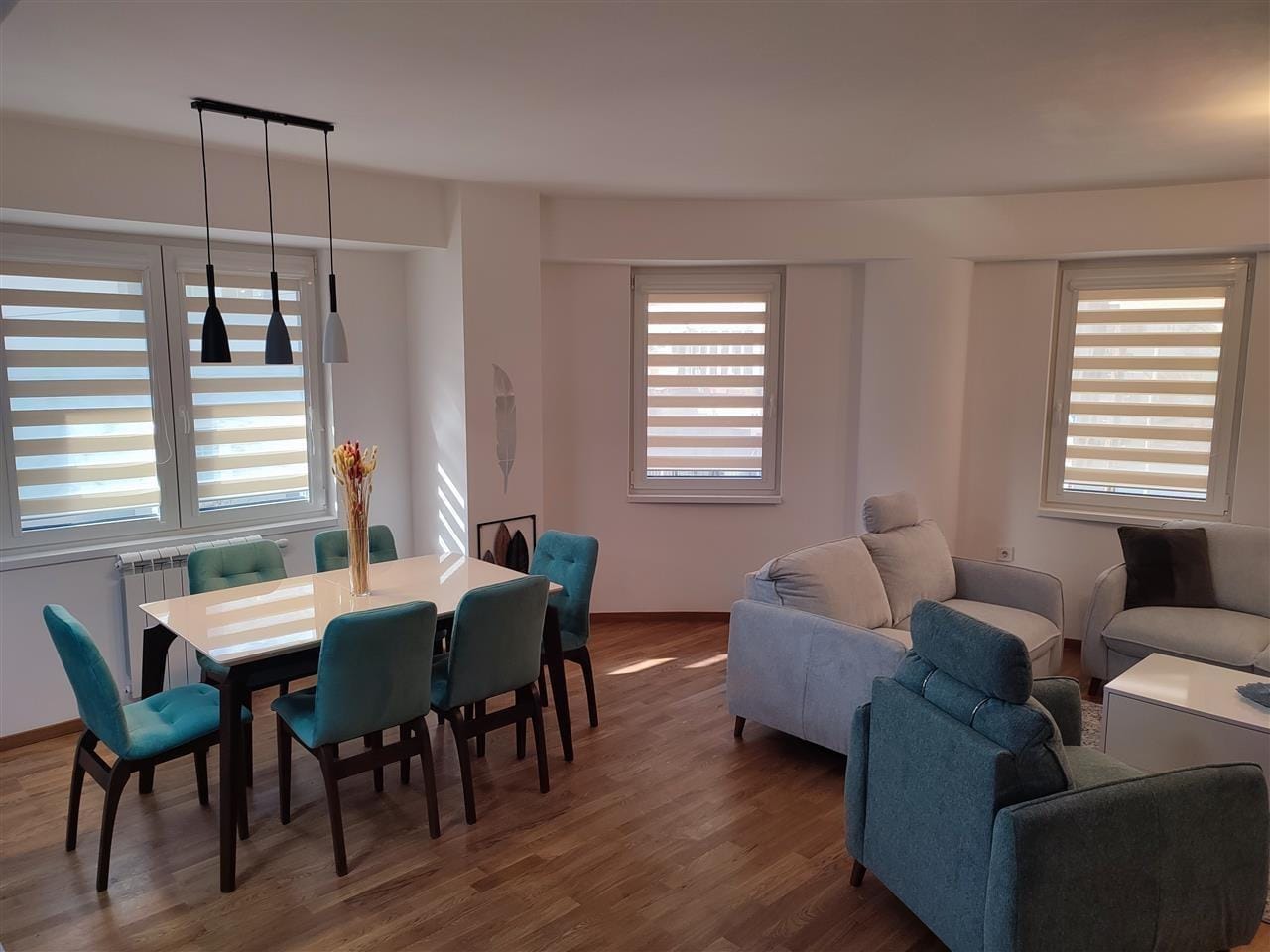 Nov moderno uređen stan vo Debar Maalo, 3 sobi, 75 m²