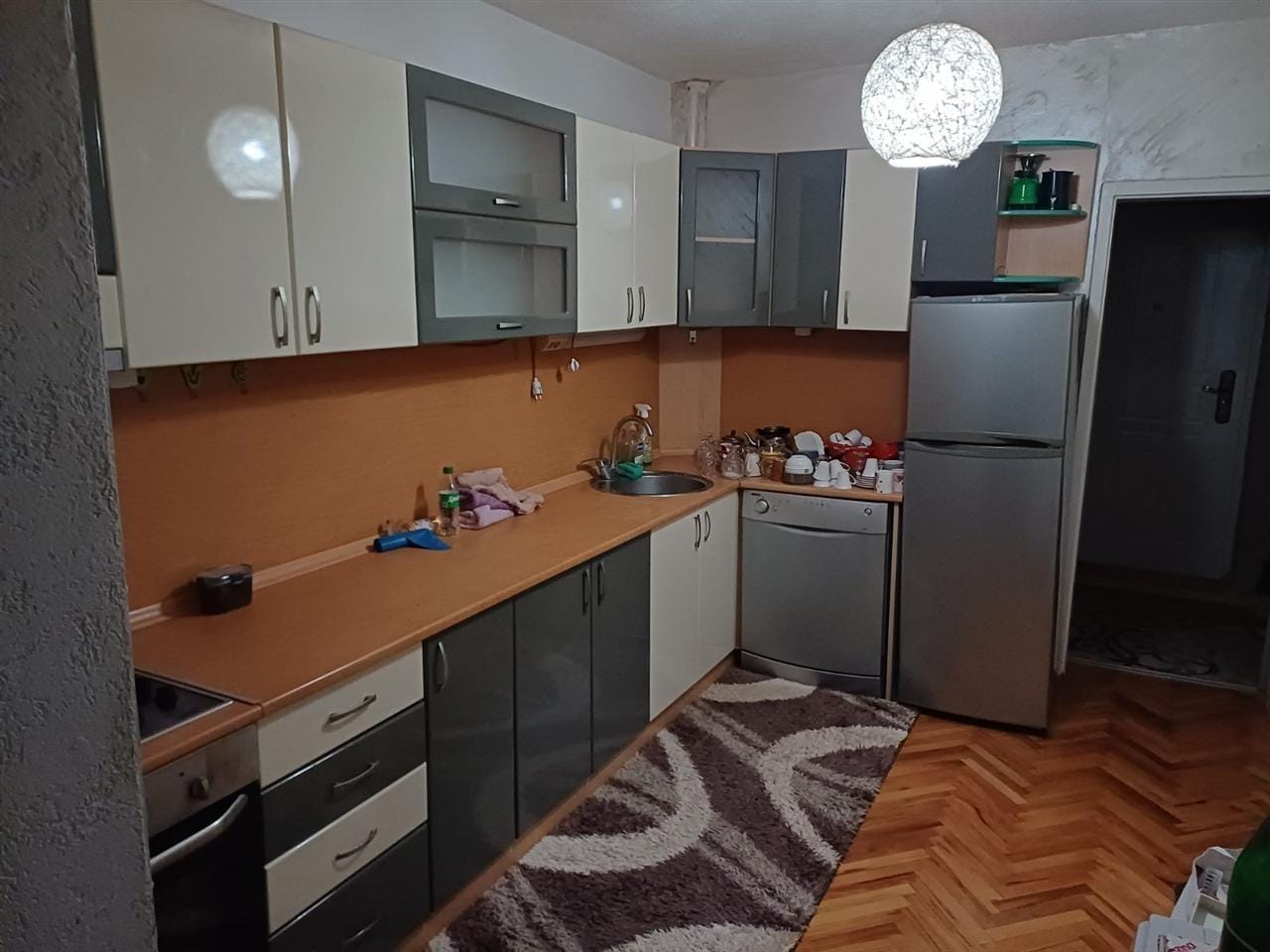 3.5-комнатен наместен стан во Центар, Скопје - 84м²