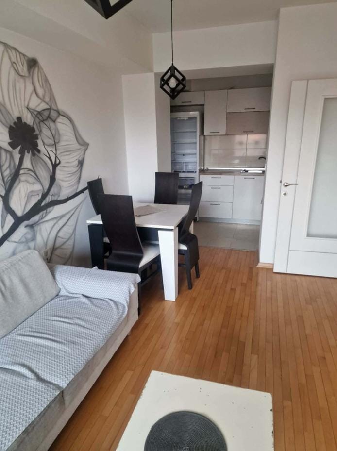 2 спални, 3 соби - нов стан, Аеродром, Скопје