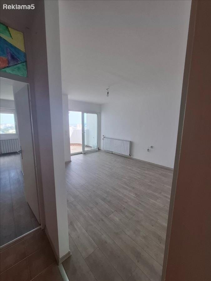2-собен стан 45м², Карпош 4, близу Сити Мол