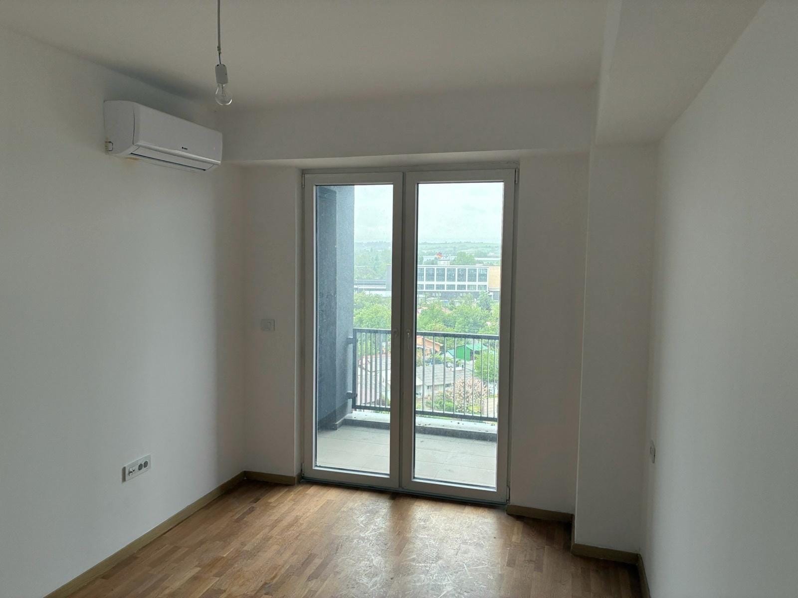 Празен стан 2.5 соби, 48м², Аеродром - Изнајмување