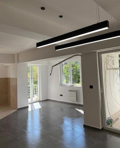 Нов стан во Дебар Маало, 3 спални, 84м², Карпош