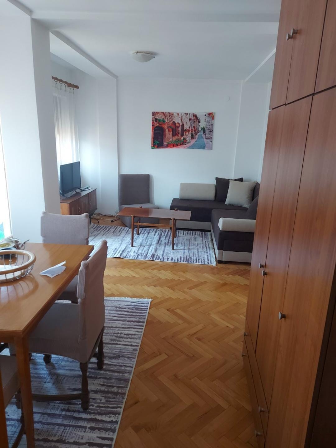 Дворм стан 40 м² Кисела Вода, близу Општина