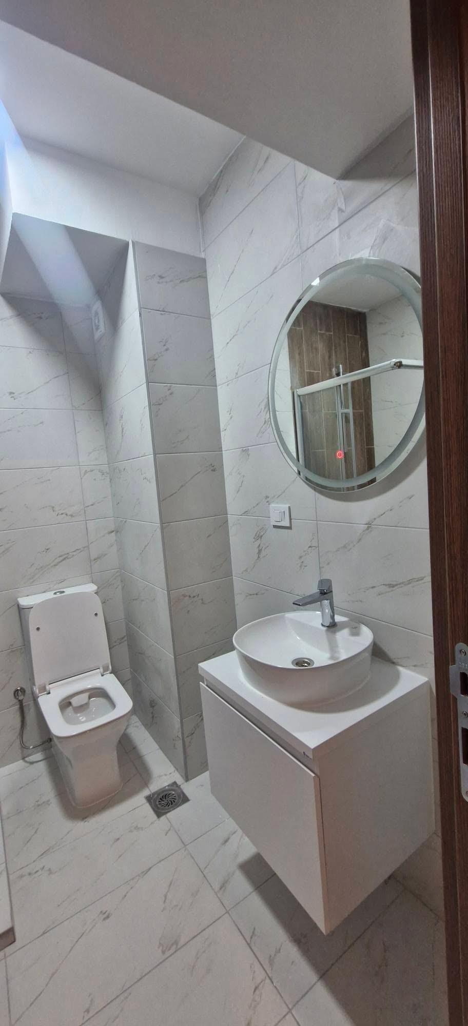 Нов невселуван стан Центар, 49 м², со паркинг