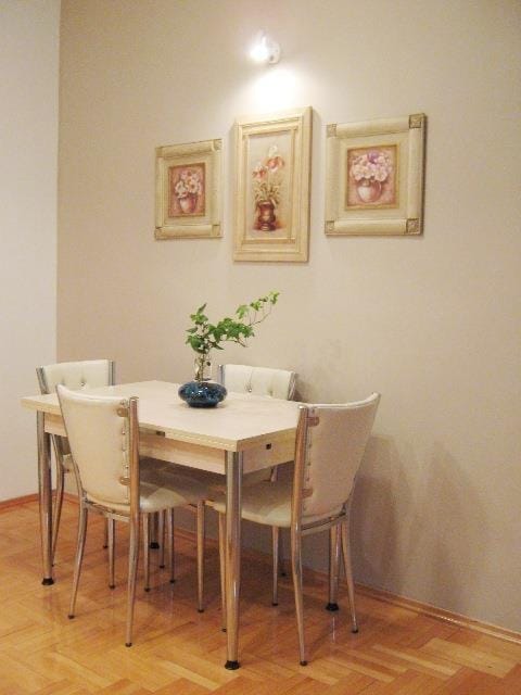 3-sobi stan, Debar Maalo, Centar Skopje - 80 m²