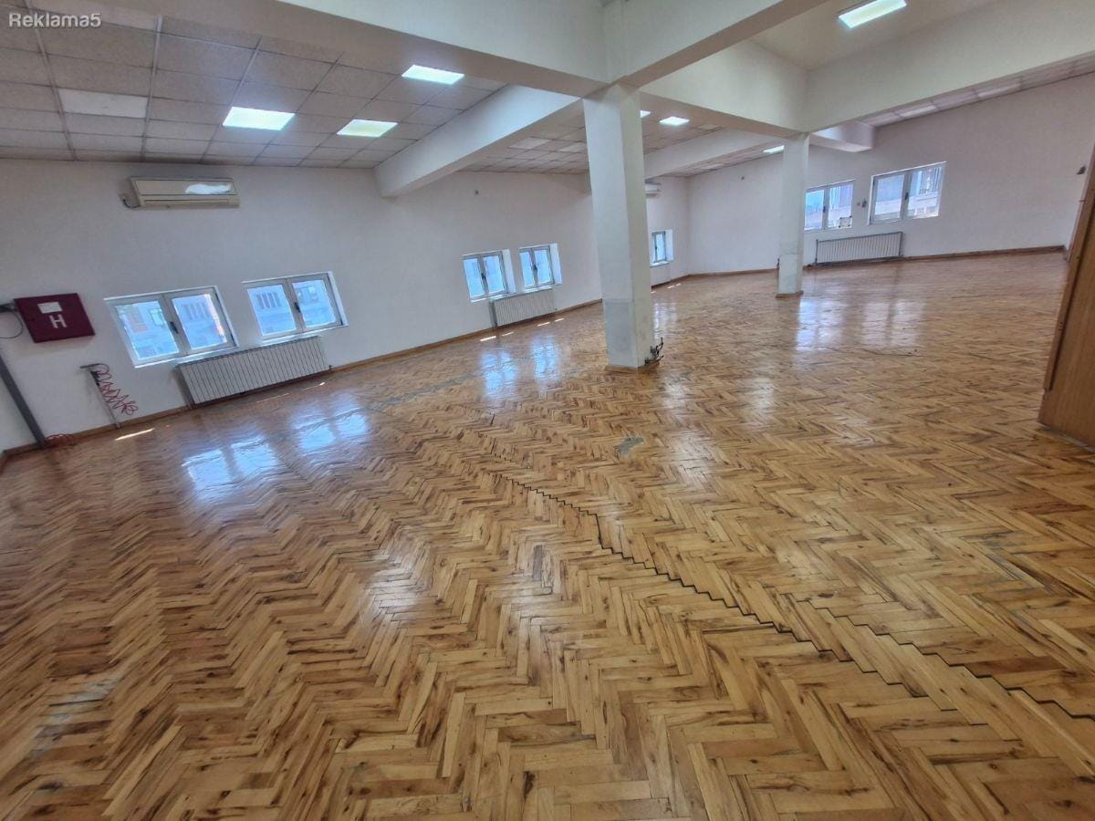 Деловен простор 900м2 за изнајмување, Гази Баба