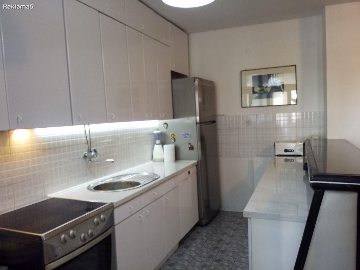 4-собен стан во Центар близу Ј.Б.Тито, 86m², наместен