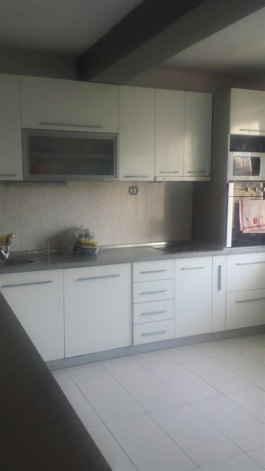 Nova kuќa vo Kozle 460m2, 7 sobi, 2 kata + potkrovje