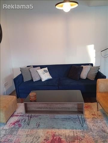 Stan 63m² so 2 spalni, novogradba, Gazi Baba