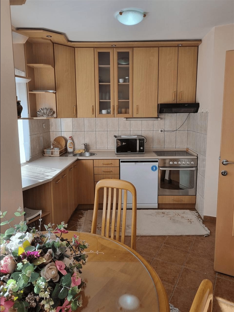 2.5-соби стан во Дебар Маало, Центар Скопје - 54 м²