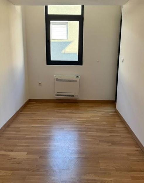 Stan 2 spalni Debar Maalo 86m2 novogradba