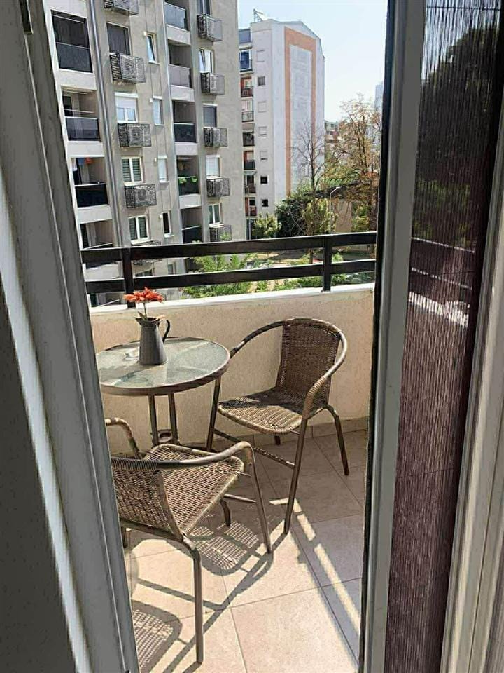2-соби стан, Аеродром, Центар - 44 m² за издавање