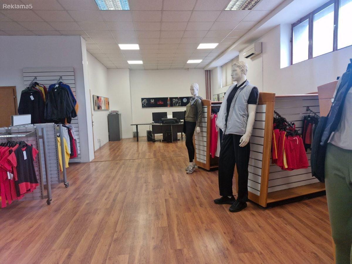 Деловен простор 900м2 за изнајмување, Гази Баба