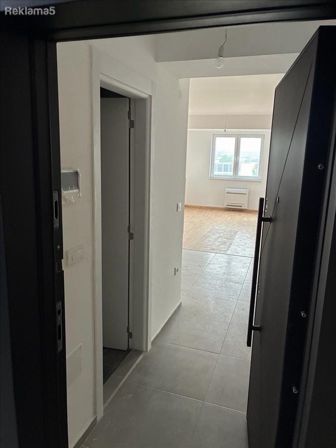 Стан 2 соби, 48м², Аеродром, Скопје - се издава