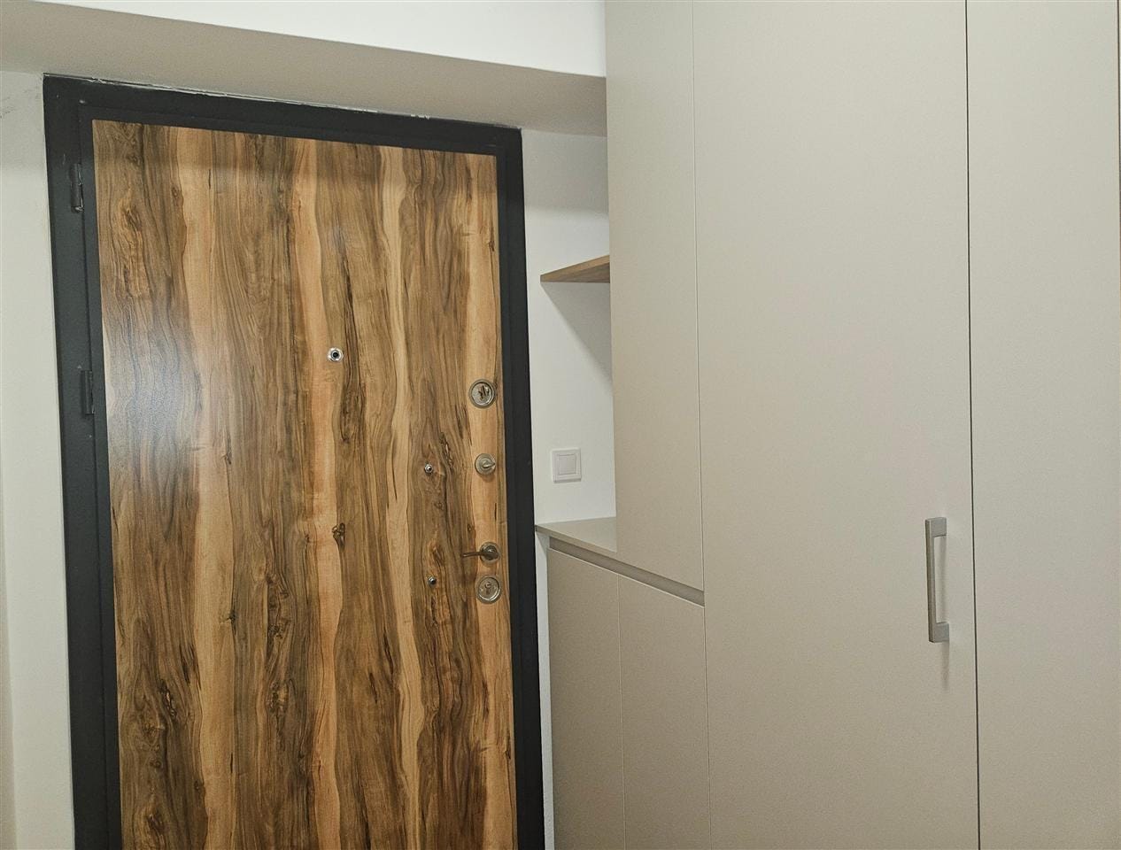 Nov stan 3 sobi, Debar Maalo, Skopje - 500 EUR/mesec