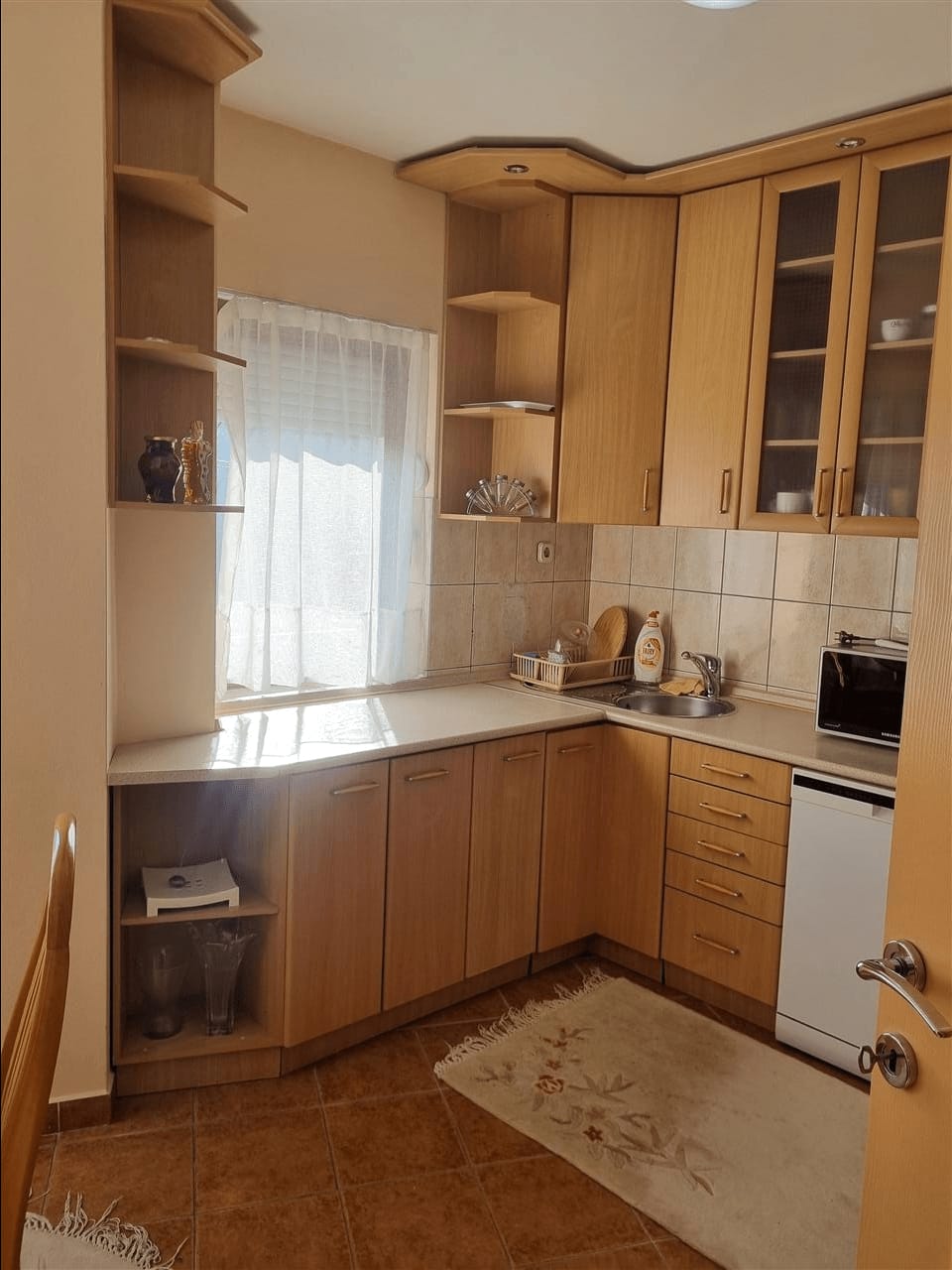 2.5-соби стан во Дебар Маало, Центар Скопје - 54 м²