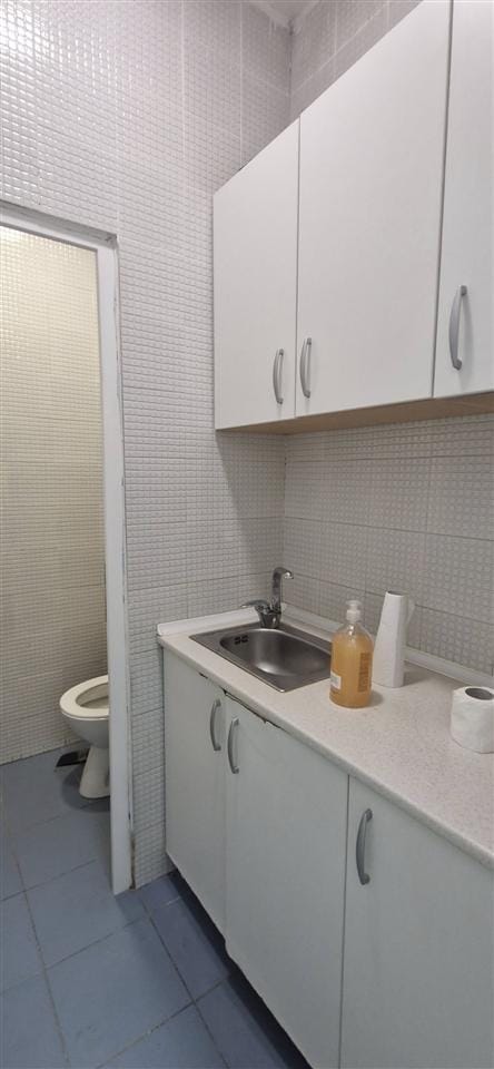 Деловен простор 114 m² во Центар, Скопје