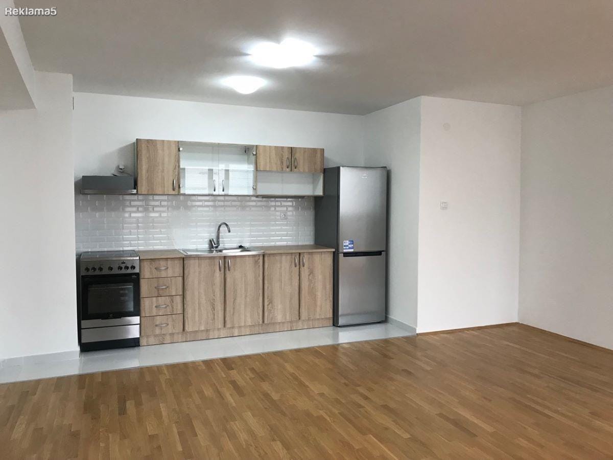 3-собен стан во близина на Броз кафе, Скопје - 70м²