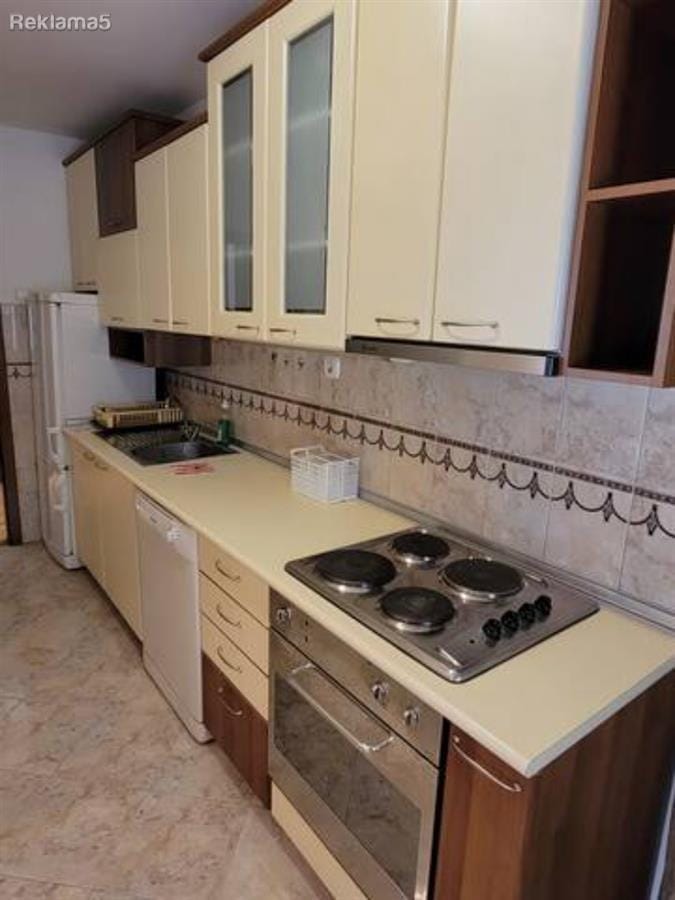 3-собен стан на Илинденска, Скопје - 100 м²