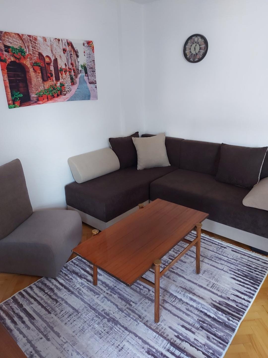 Дворм стан 40 м² Кисела Вода, близу Општина