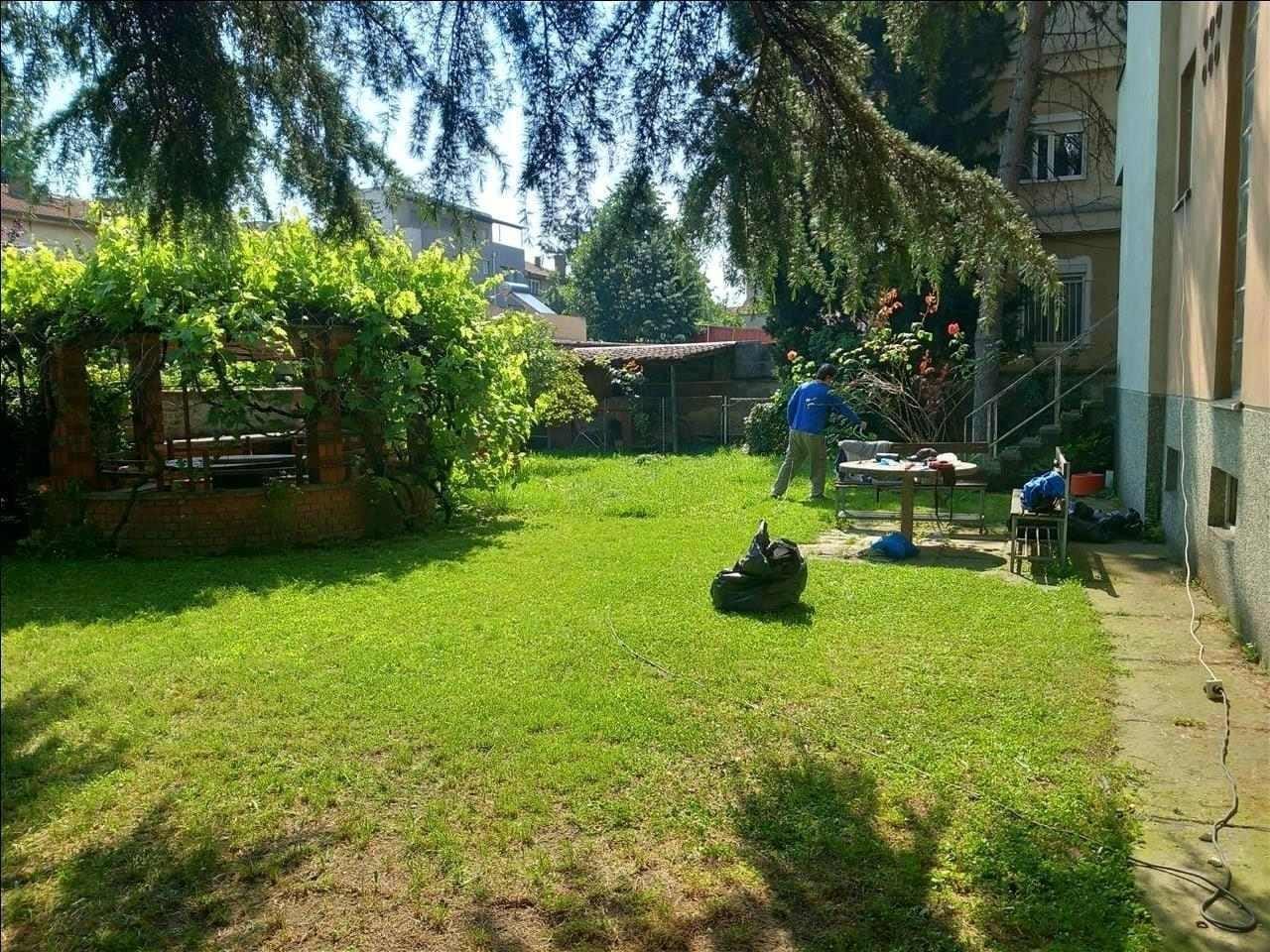 5-соби стан во куќа, Дебар Маало, Центар - 125m²
