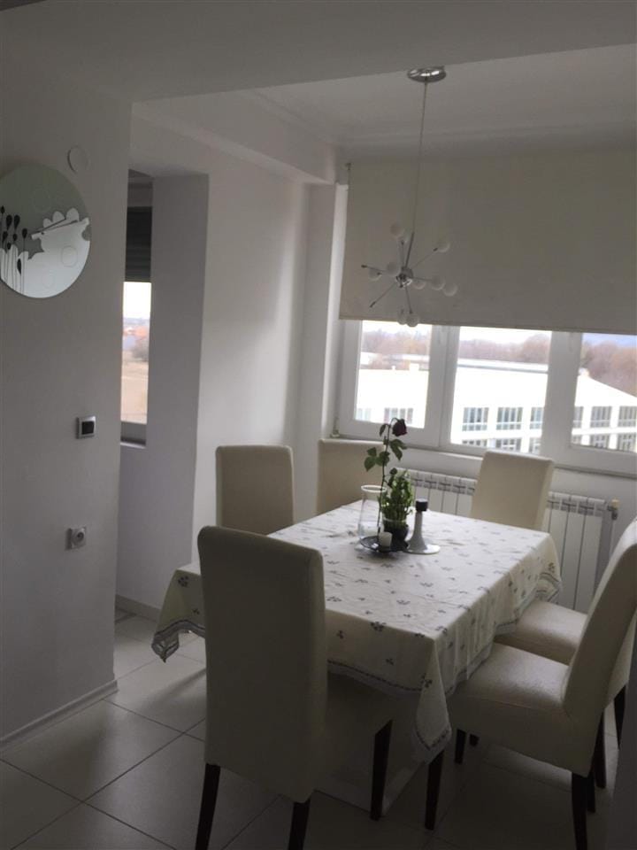 Хиподром - 3-собен реновиран стан, 80м², 5 кат