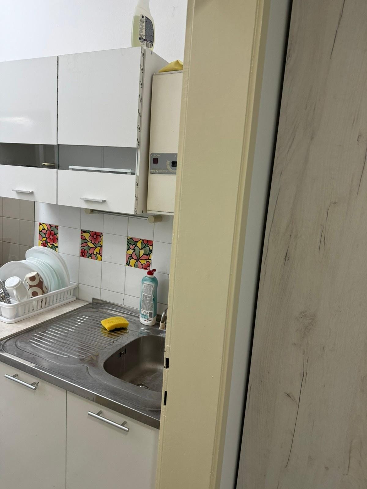 Garsonjera 1.5 sobi, 34m² vo Karpos, Skopje