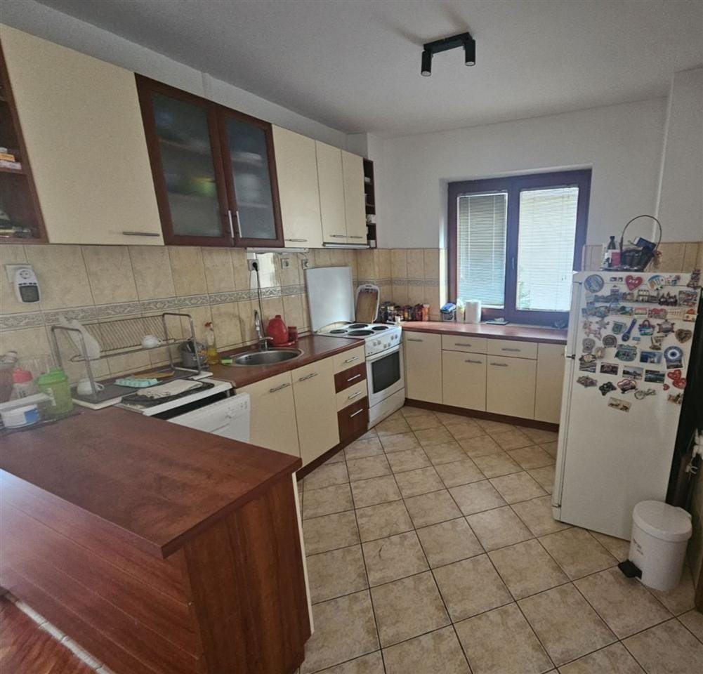 4-собен стан 120м2, Водно над МВР, гаража