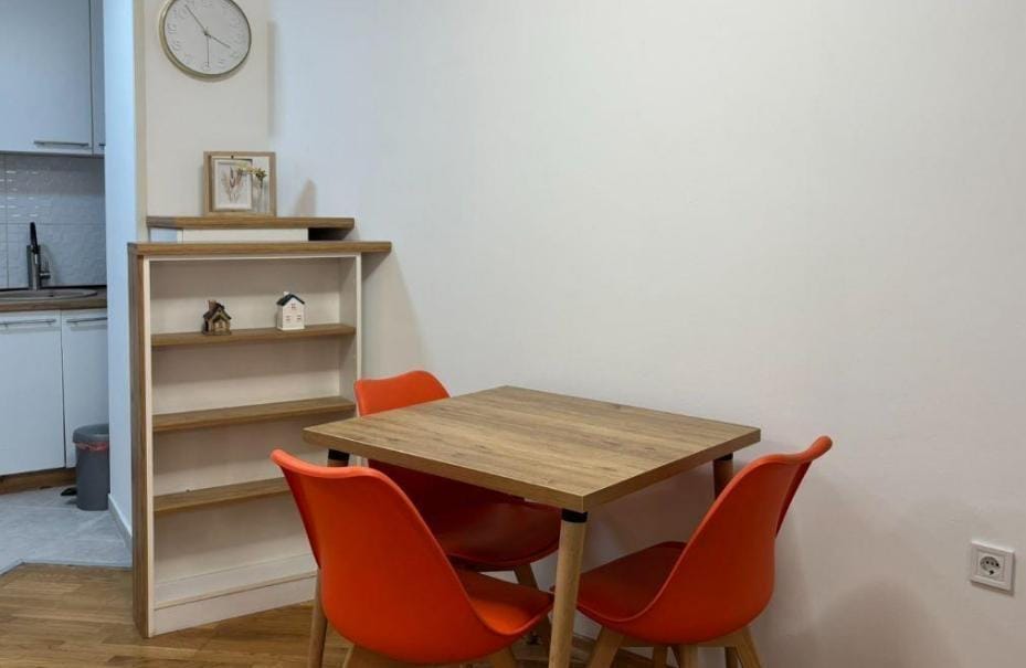 Наместена гарсоњера во Аеродром 35м2, 9 кат