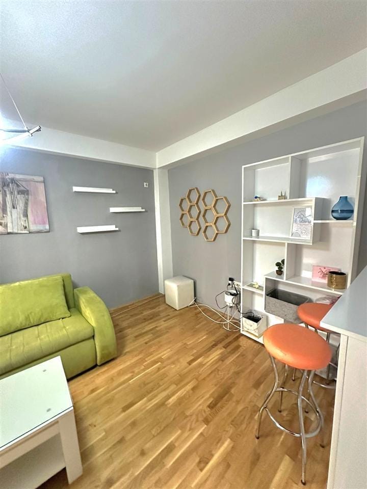 Комплетно наместен стан во Дебар Маало, Скопје - 2 соби, 40м²