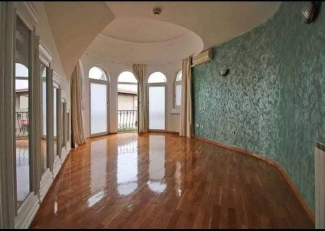 Самостојна куќа Тафталиџе - 300м², 6 соби, деловна намена