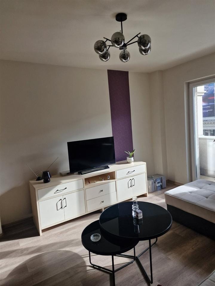 Renoviran stan 118m² u Centru, podelen na 2 jedinice