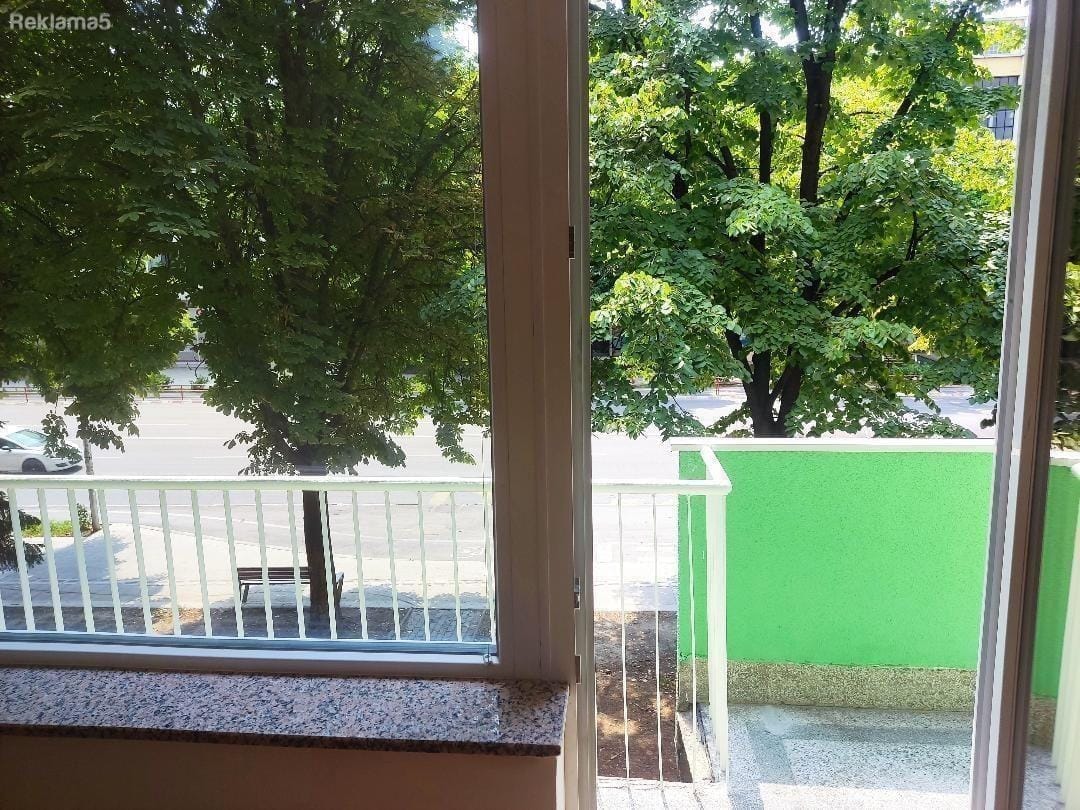 3-соби стан во Центар за деловна намена, 68 м²