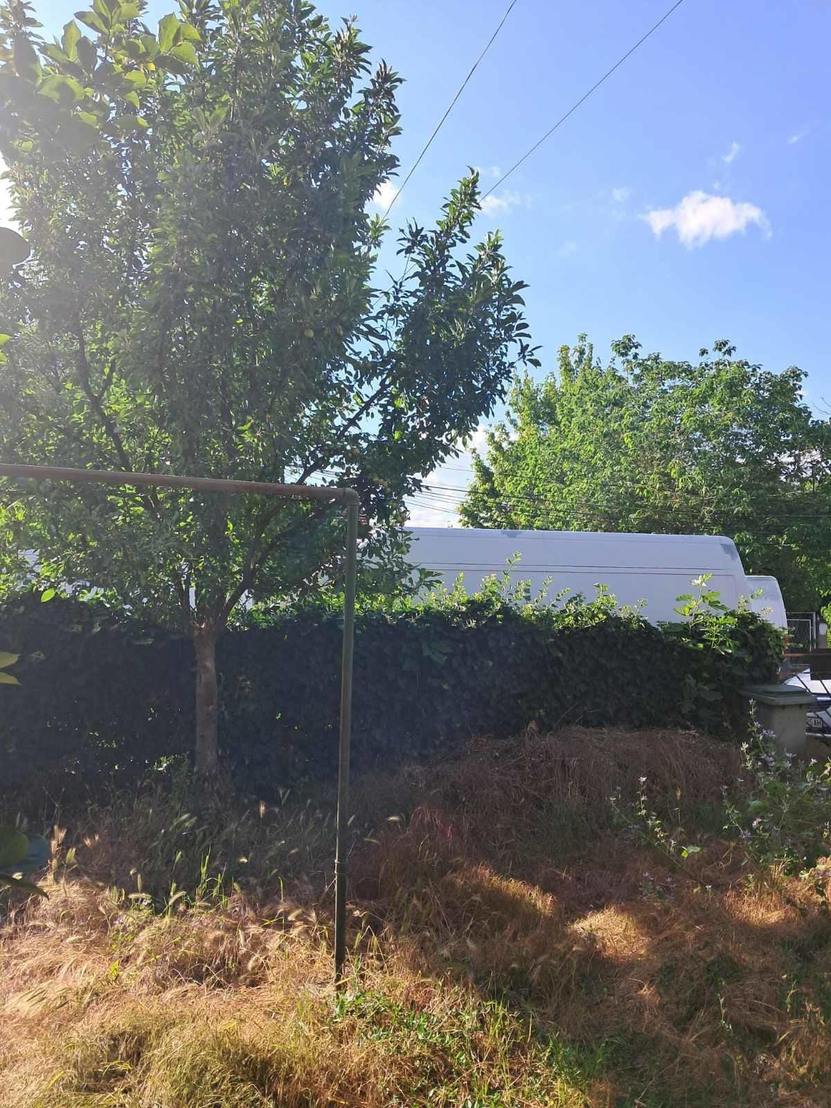 Kuќa vo Nas.Lisice - 6 sobi, 247m², cel plac 300m²