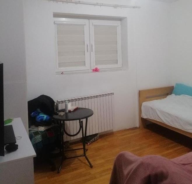 Реновиран стан во Аеродром, 80м², 2 спални, тераса